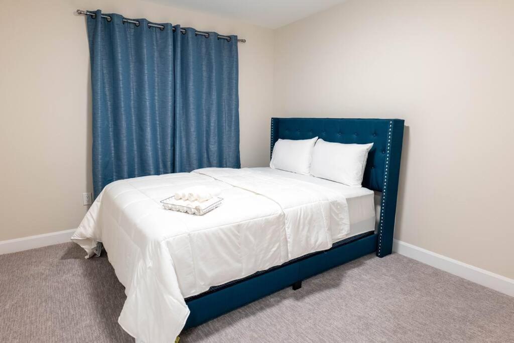 Appartamento Luxury Niagara 3 Bdr Townhouse /Garage Esterno foto