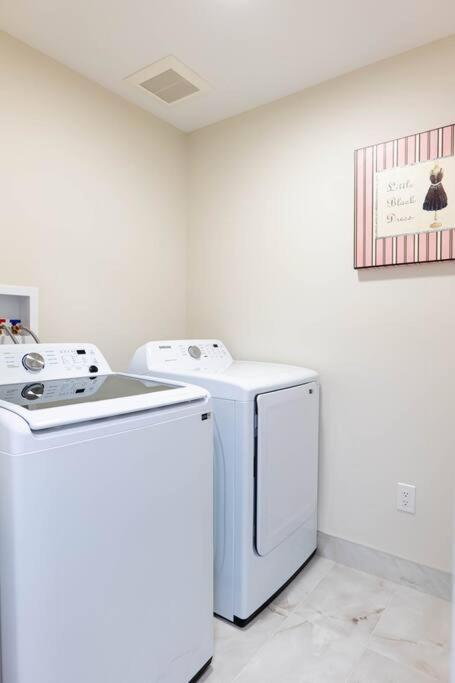 Appartamento Luxury Niagara 3 Bdr Townhouse /Garage Esterno foto